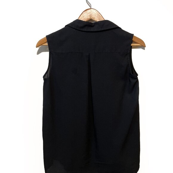 UNIQLO Women's Black Sleeveless Blouse - Picture 2 of 6